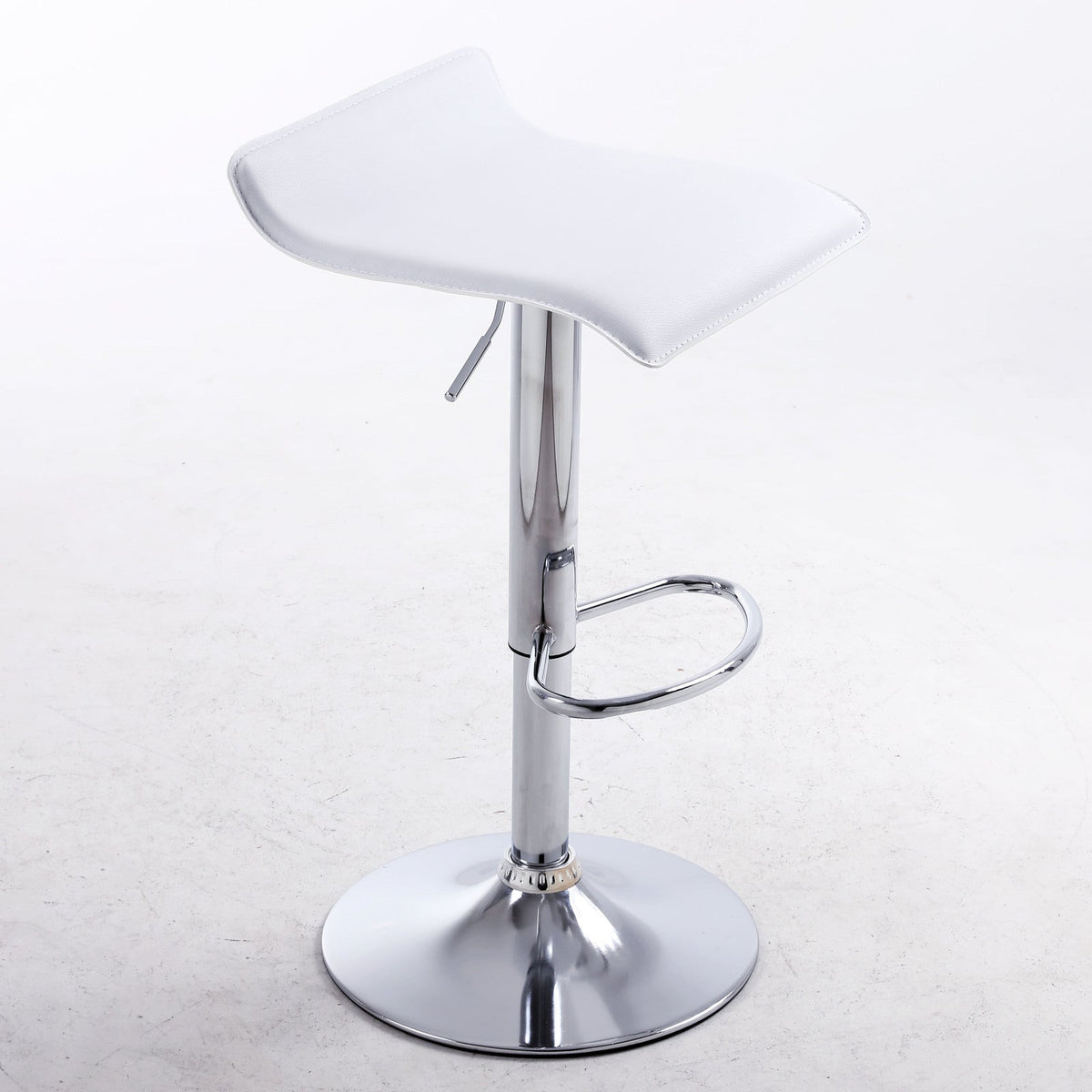 Barhocker Varossa aus Kunstleder, 2er-Set, drehbar
